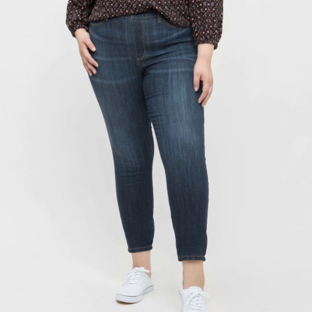 Judy Blue Mid Rise Skinny Pull on Jean-Size 24